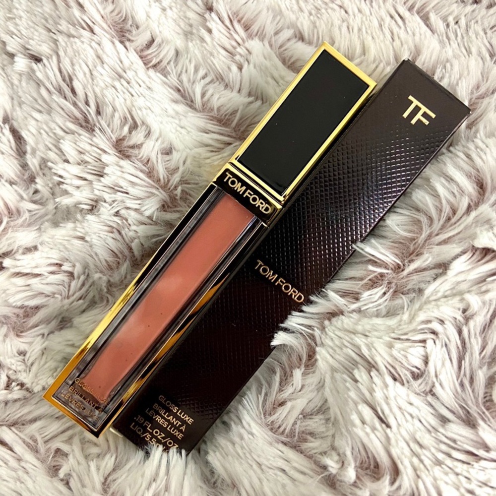 TOM FORD GLOSS LUXE- 09 AURA